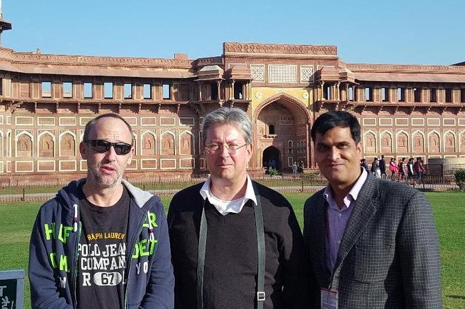 Book Govt Approved Guide for Taj Mahal & Agra fort - Agra Fort and its red sandstone walls