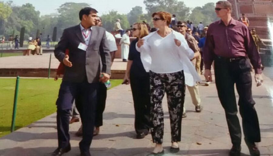 Book Govt. Approved Tour Guide For Taj Mahal & Fort - What the tour does not include