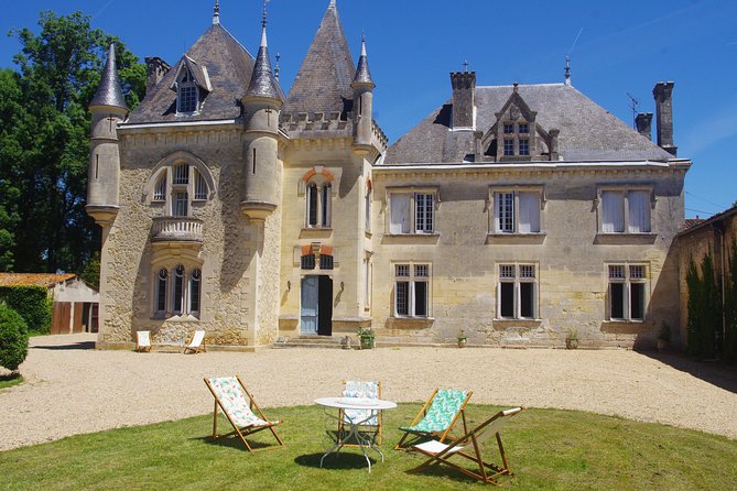 Bordeaux Full day Medoc and St Emilion 3 chateaux with Lunch - The guides make a real difference
