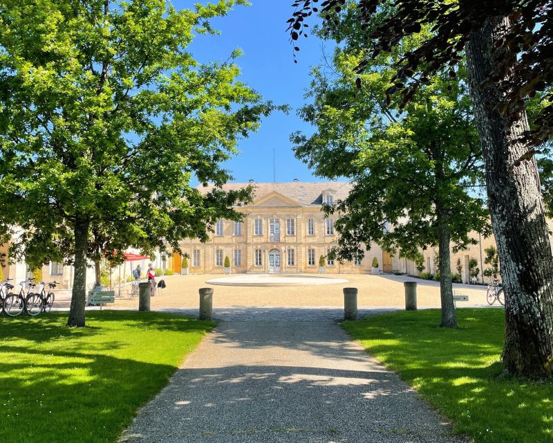 Bordeaux: Médoc & St-Emilion Wine 3 châteaux with lunch - Key points to know before booking
