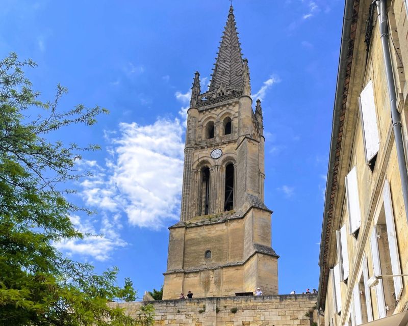 Bordeaux: Médoc & St-Emilion Wine 3 châteaux with lunch - Why this Bordeaux wine day is different