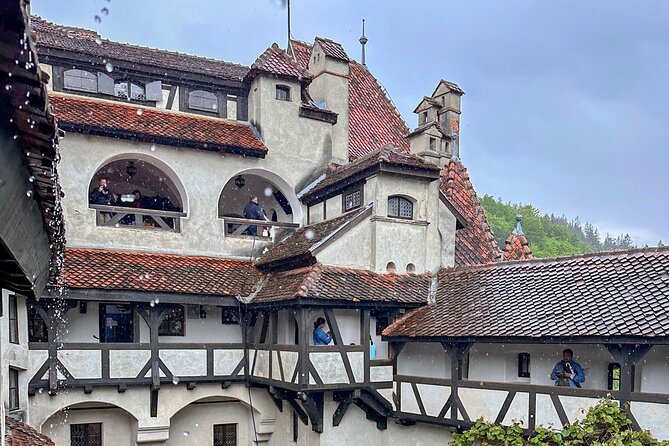 Bran Castle, Peles Castle and Nevermore Academy From Brasov - Who should book this day