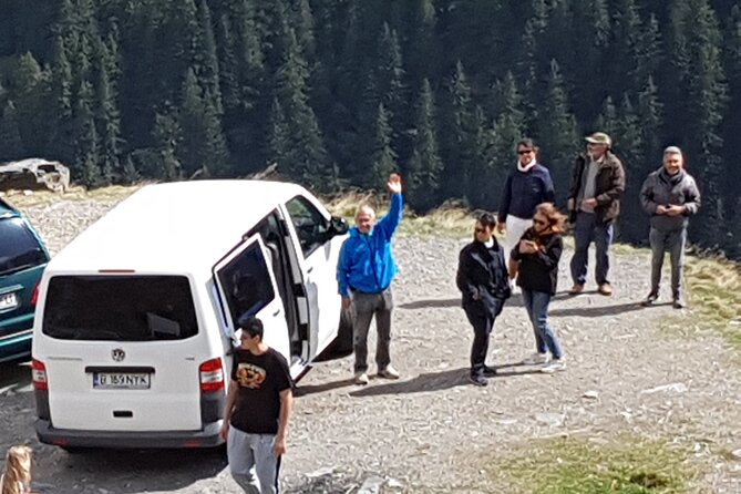 Bran (Dracula) Castle, Peles Castle, Brasov City - Private Tour - The private car and the long road day