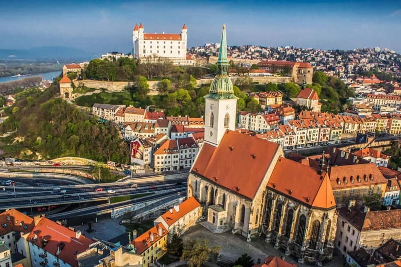 Bratislava: Grand City Tour with Devin Castle - Bratislava in five hours, from medieval gate to borderland castle