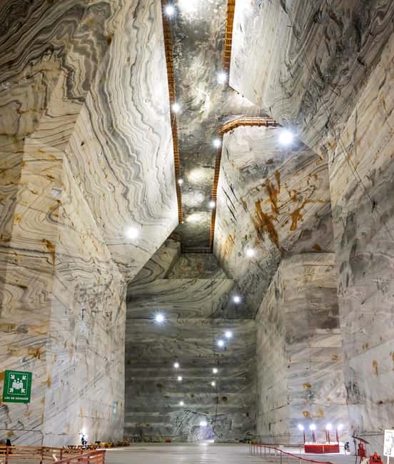 Bucharest Day Trip: Slanic Salt Mine & Tomb of Dracula - Why pair a salt mine with Dracula’s tomb?