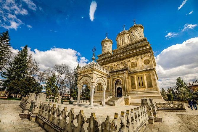 Bucharest Day Trip to Discover Dracula's Life Journey - Bran Castle and the Dracula image