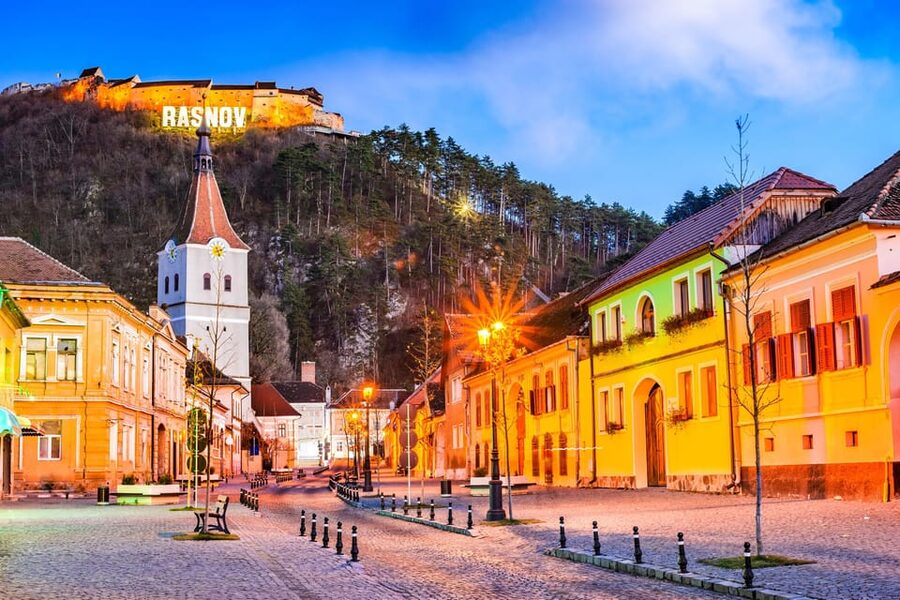 Bucharest: Peles Castle, Bran Castle, & Brasov Full-Day Tour - How to prepare for the 12-hour schedule