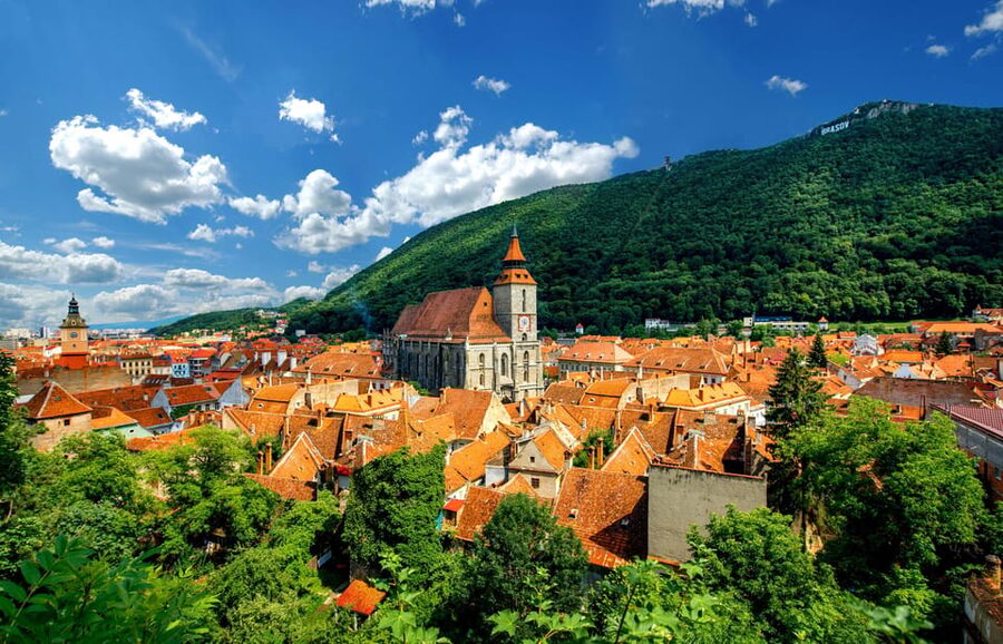 Bucharest : Peles Castle, Dracula's Castle & Brasov Day Trip - Peleș Castle, Romania’s royal showpiece