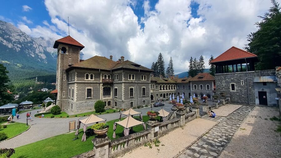Bucharest : Wednesday, Dracula & Peles 3 Castles Tour 1 Day - What the $67 price really covers