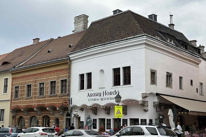 Buda Castle Tour: History and Architecture - Why this Buda walk is different