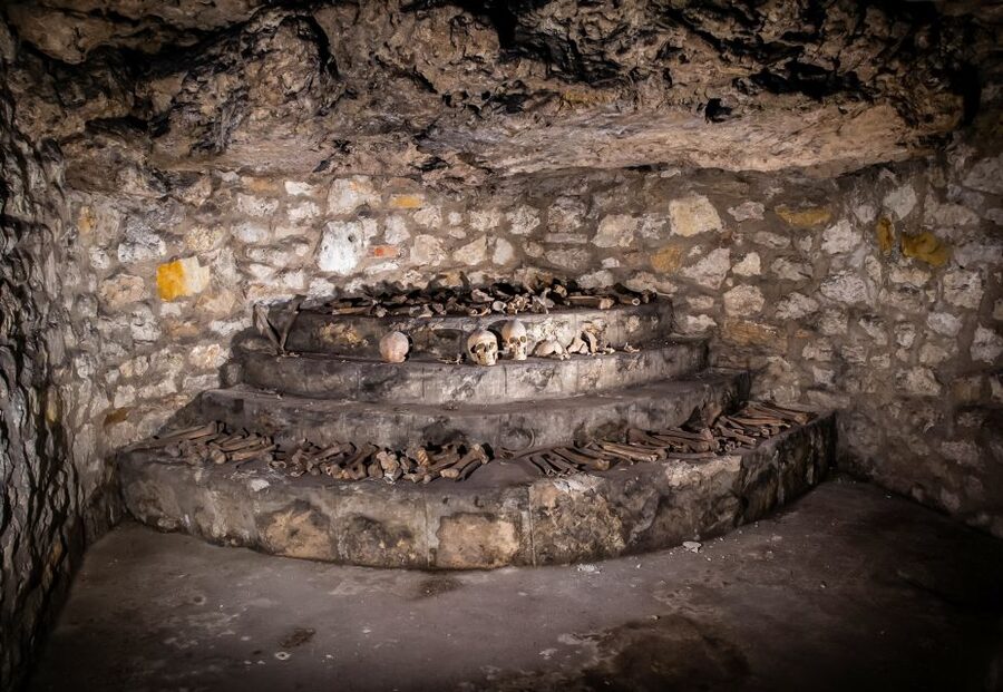 Budapest: Buda Castle Cave Tour - Key points to know