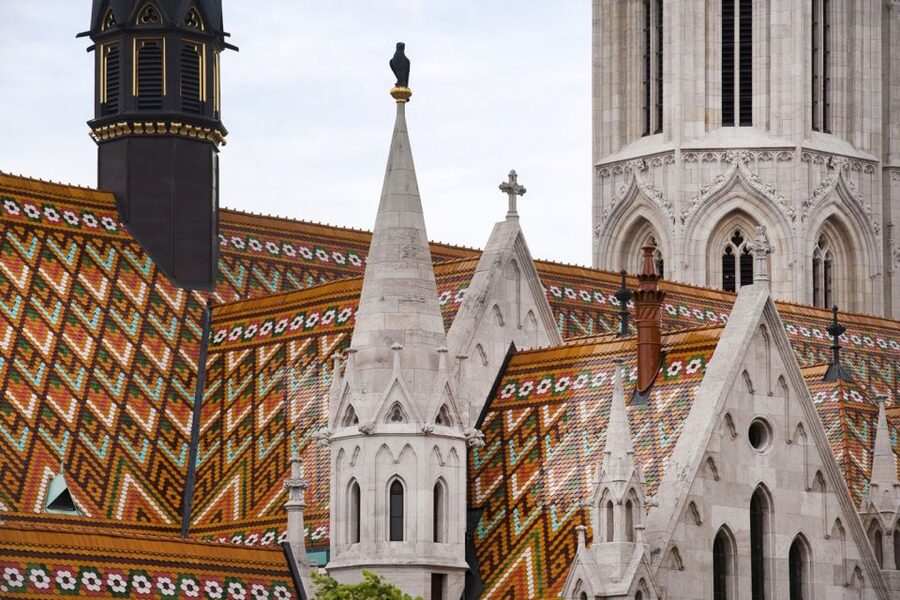 Budapest: Buda Castle District Walking Tour - Matthias Church and the Holy Trinity Square