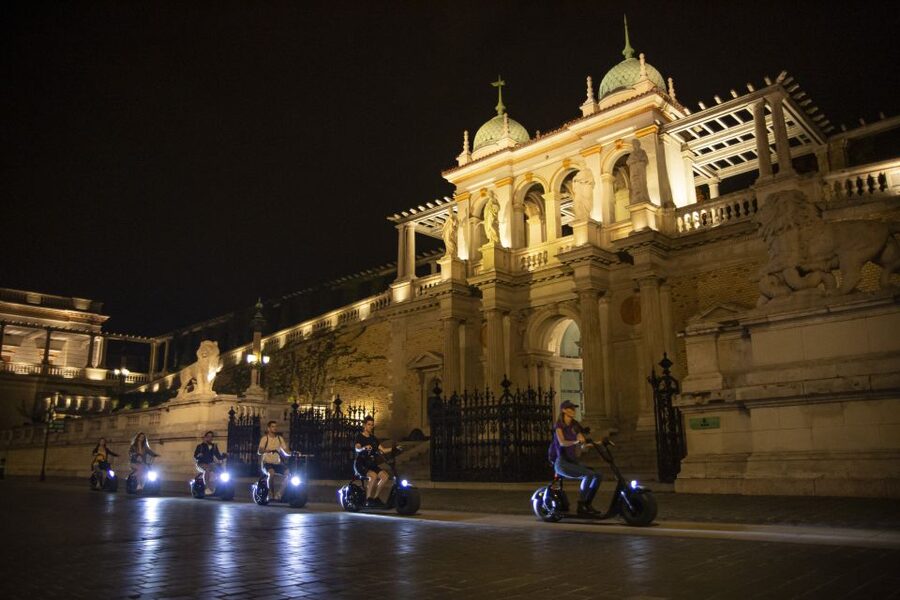 Budapest: Buda Castle E-Scooter Evening Tour - Returning through the illuminated city