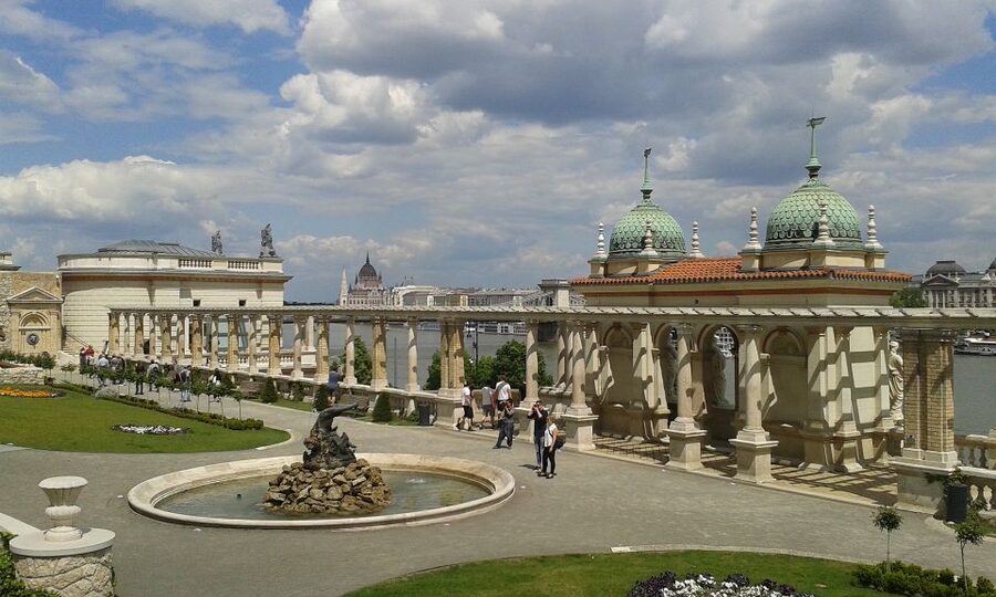 Budapest: Buda Castle Private Walking Tour - Booking details worth knowing