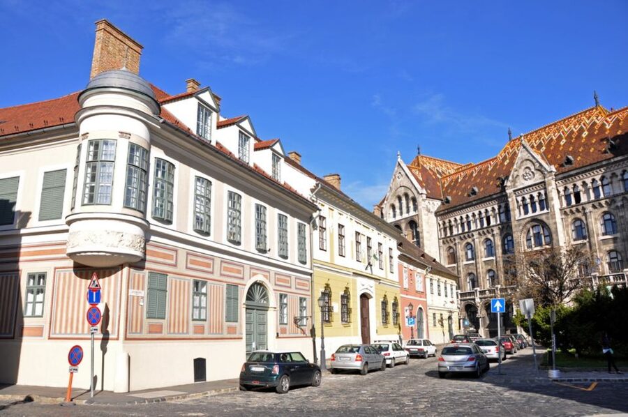 Budapest: Buda Castle Private Walking Tour - Walking the Castle District for three hours
