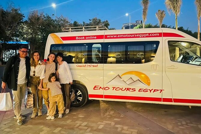 Cairo Day Tour visit Egyptian Museum, Citadel and Khan Khalil Bazaar - Spending one hour at Khan El Khalili