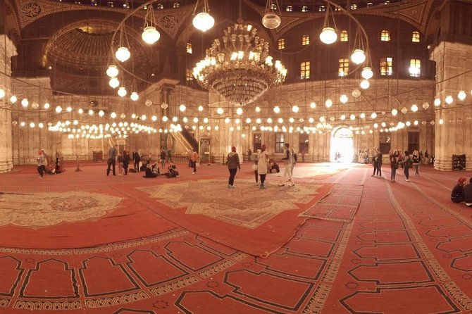 Cairo Day Tour visit Egyptian Museum, Citadel and Khan Khalil Bazaar - Who should book this Cairo tour?