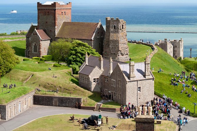 Canterbury Cathedral, Dover Castle & White Cliffs Guided Day Tour from London - Canterbury Cathedral and time in town