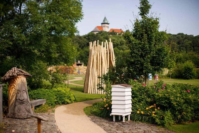 Carpathian Wine tasting tour + Red Stone Castle (Bratislava) - Key points to know before booking