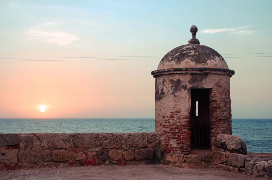 Cartagena City Tour with San Felipe Castle & Old Town Walk - What $131 includes, and where the value lies