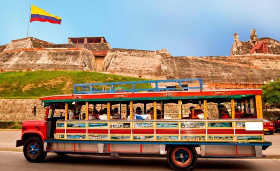 Cartagena: Panoramic City Tour, Monuments, Walls, Castle - Why this tour works as a first look at Cartagena