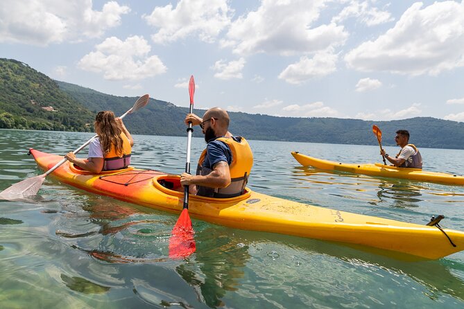 Castel Gandolfo Lake Kayak and Swim Tour - The swim and pizza stop