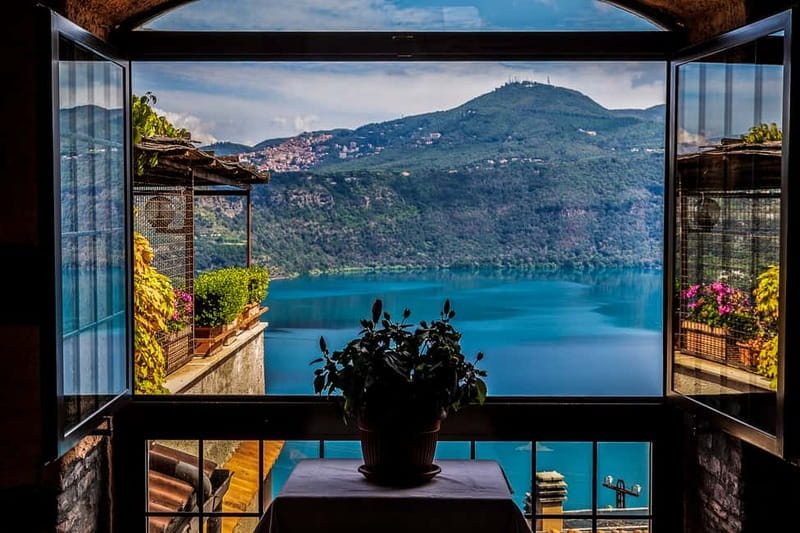 Castel Gandolfo: Papal Palace Entry Ticket and Audio Guide - Inside Carlo Maderno’s Papal Palace