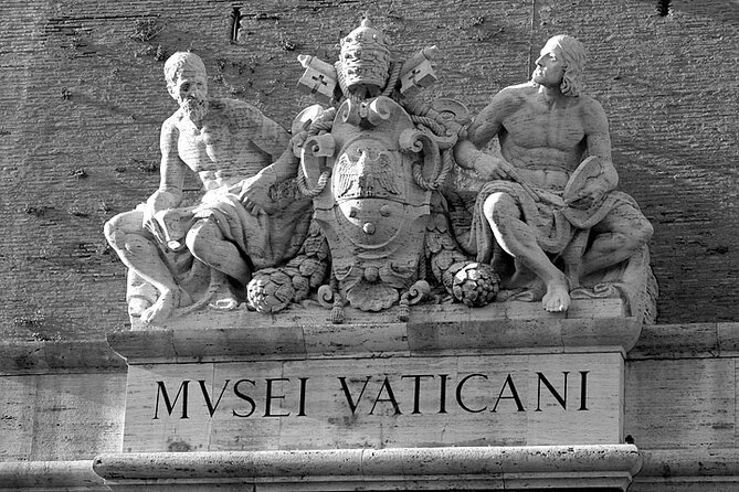 Castel Sant Angelo Guided Tour and Tickets - Papal apartments, prison cells, and battlements