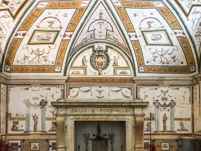 Castel Sant’Angelo: Ticket with optional Vatican or Pantheon - The papal apartments and painted rooms