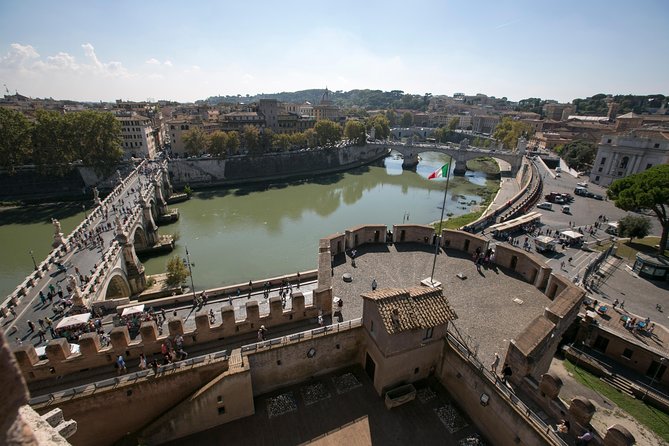 Castel Sant’Angelo Tour with Panoramic Views - Timing, meeting point, and identity checks