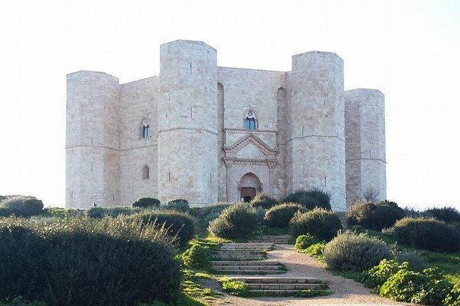Castles of Puglia Day Trip from Bari - Why Castel del Monte deserves the long stop