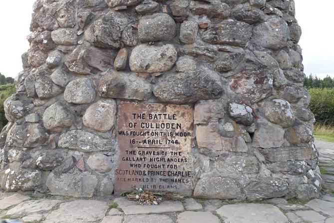 Cawdor Castle, Inverness, Culloden, Outlander and Loch Ness Tour - Culloden Battlefield puts the day in context