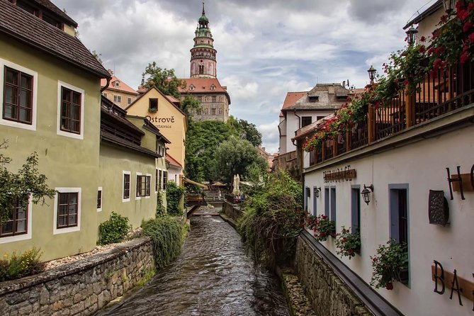 Cesky Krumlov Private day trip from Prague with Lunch and Castle admission - Key points at a glance