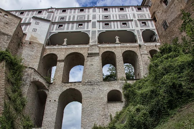 Cesky Krumlov Private day trip from Prague with Lunch and Castle admission - Why this private trip works better than a rushed bus ride