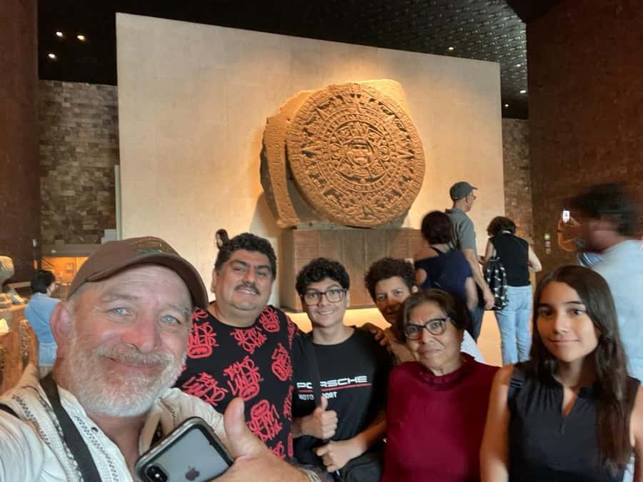 Chapultepec Castle & Anthropology Museum Prívate Tour - Jorge’s teaching style and what you can expect
