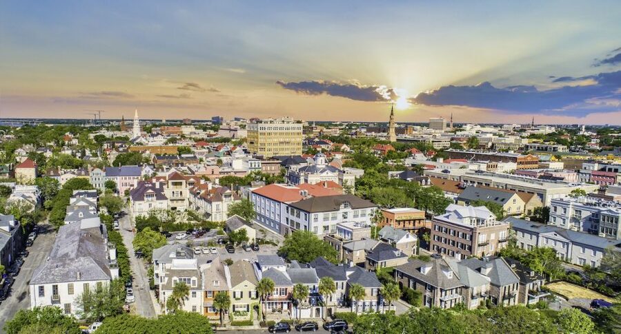 Charleston walking tour with a Citadel history professor - Starting at 108 Meeting Street