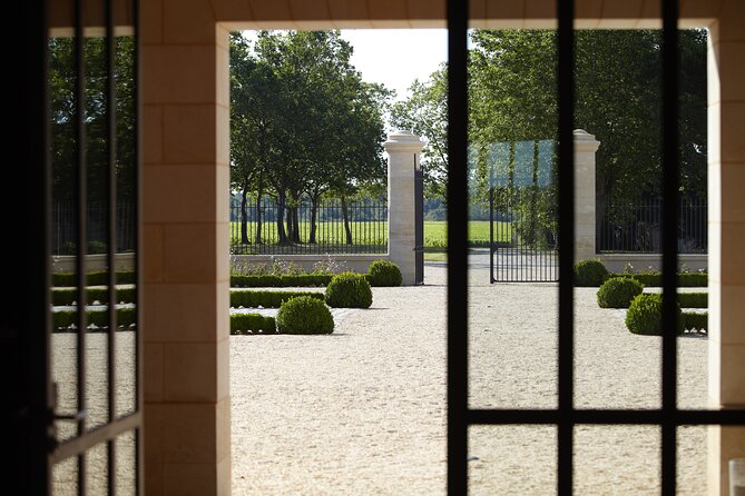 Château de Fieuzal, Pessac-Léognan: Visit and Tasting - Tasting Château de Fieuzal Rouge