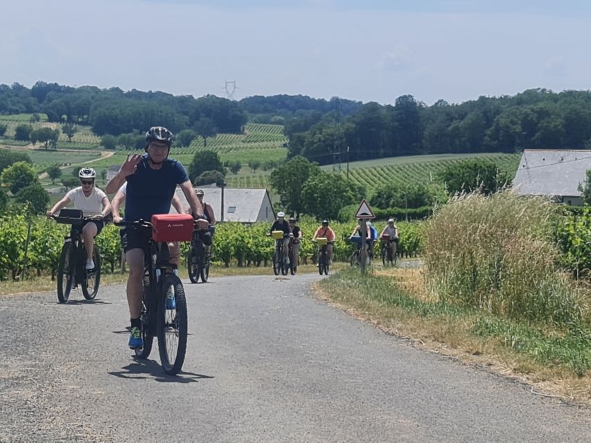 Chateaux de la Loire cycling ! - Through Boulogne forest toward Château de Chambord
