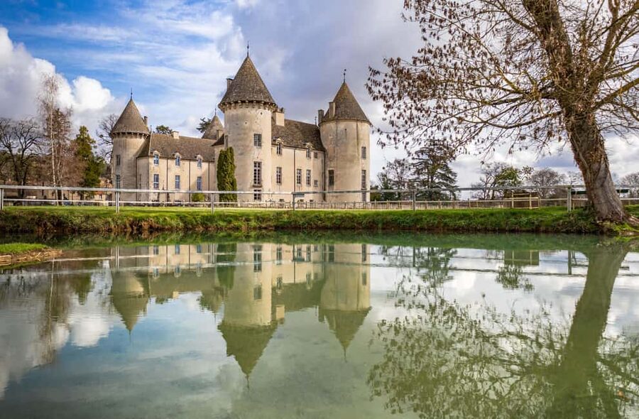 Check out the Château de Savigny museums: planes, cars, motorcycles... - Thirty Abarth Racing-Car Prototypes