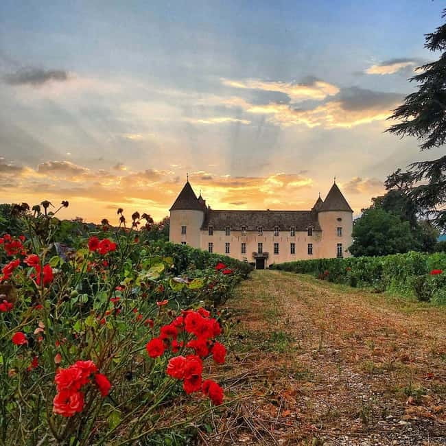 Check out the Château de Savigny museums: planes, cars, motorcycles... - More Than 200 Motorcycles, From 1903 to 1960