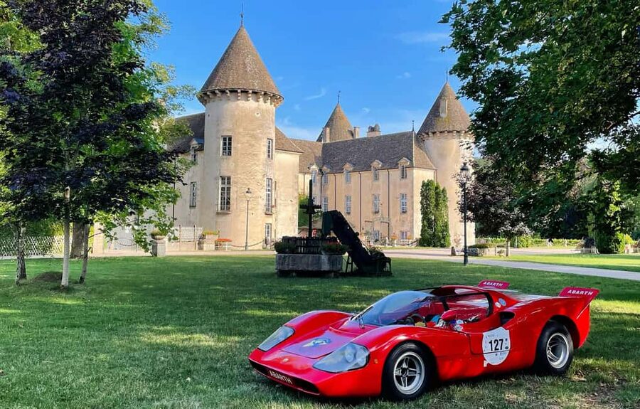 Check out the Château de Savigny museums: planes, cars, motorcycles... - Fighter Planes and Helicopters in the Park