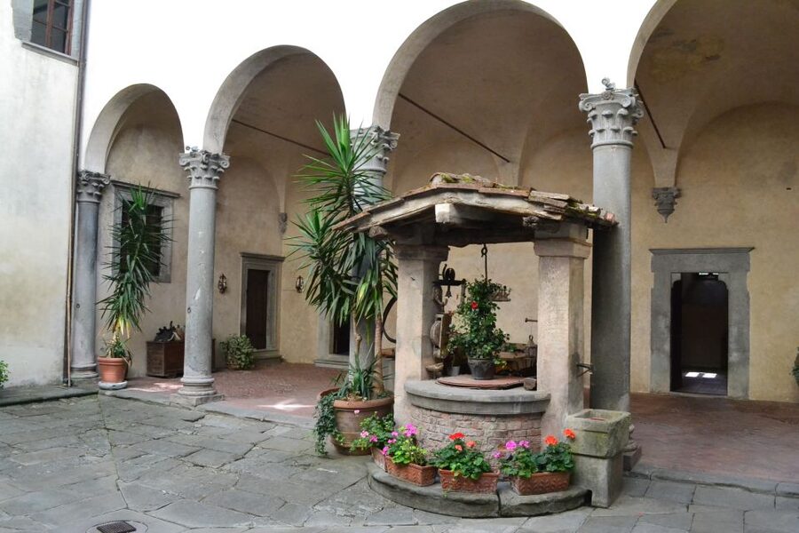 Chianti Rufina: Wine Tour in Castle & Historical Villa - Guides Matteo and Hillary add real value