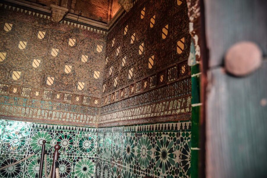 Cordoba: 2.5-Hour Guided Jewish Quarter and Alcazar Tour - What the 2.5-hour timing really means