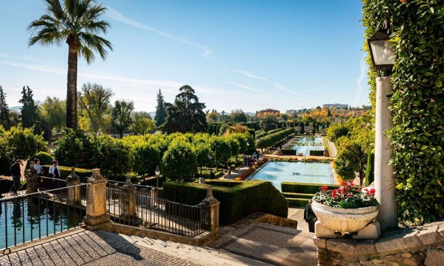 Cordoba: Alcazar of The Christian Monarchs Tickets and Tour - Practical tips before you arrive