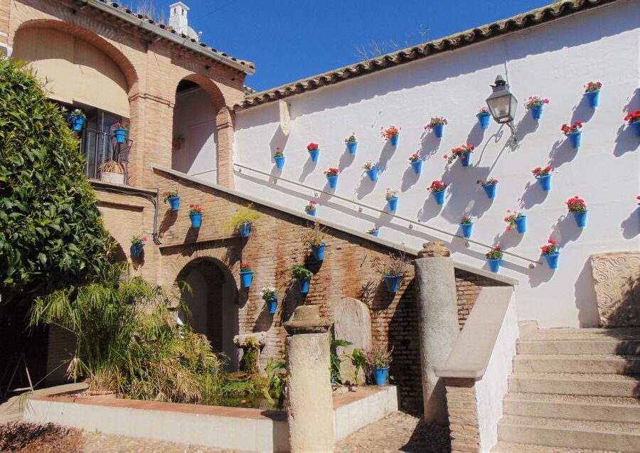 Córdoba: Mosque, Jewish Quarter and Alcázar 3-Hour Tour - What the guides add