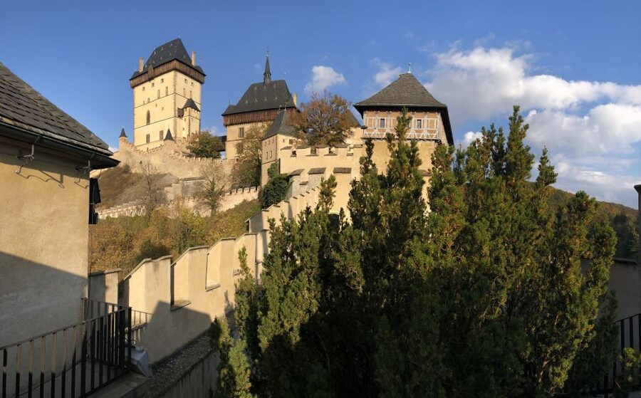 Coutryside bike tour to Karlstejn Castle. - What the $164 price includes