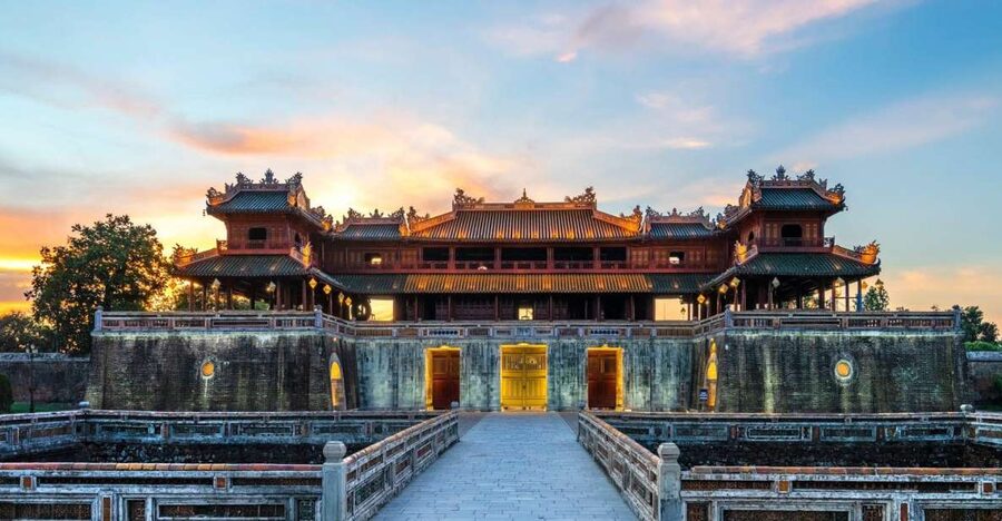 DaNang/Hoi An: Hue Citadel via Hai Van Pass Small Group Tour - Key points at a glance