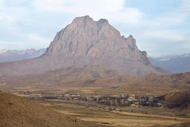 Day Tour from Nakhchivan to Alinja Castle, Ashabi Kahf and Khanegah Tomb - Timing, fitness, and what to bring