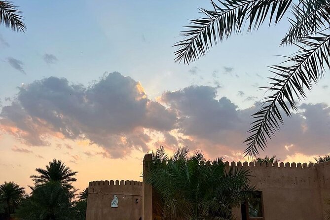 Day Tour to the Enchanting Forts of Nizwa - Jabreen Fort and Oman’s decorative side