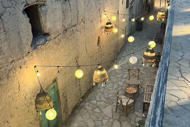 Day Tour to the Enchanting Forts of Nizwa - Heat, clothing, and practical comfort